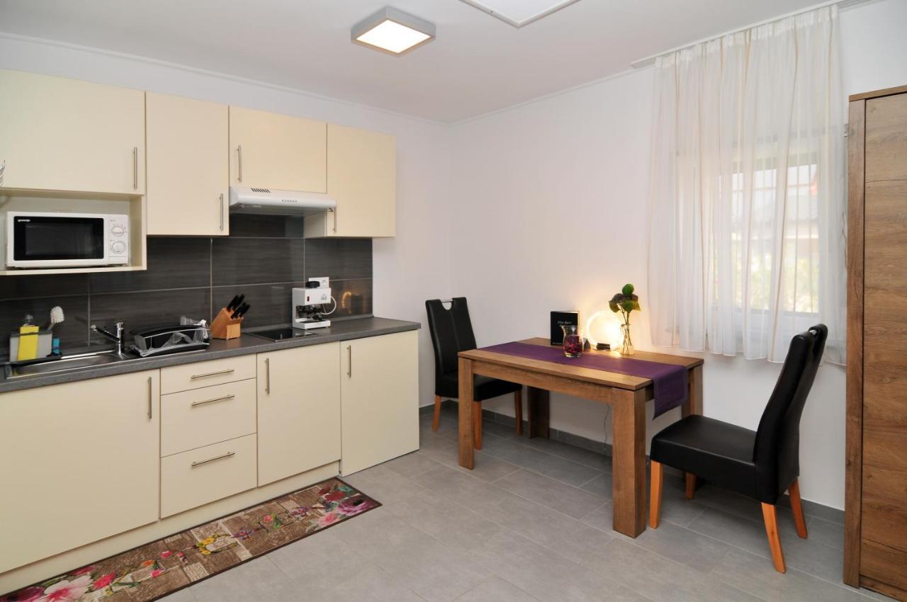 Silver Beach Apartments Siófok Esterno foto