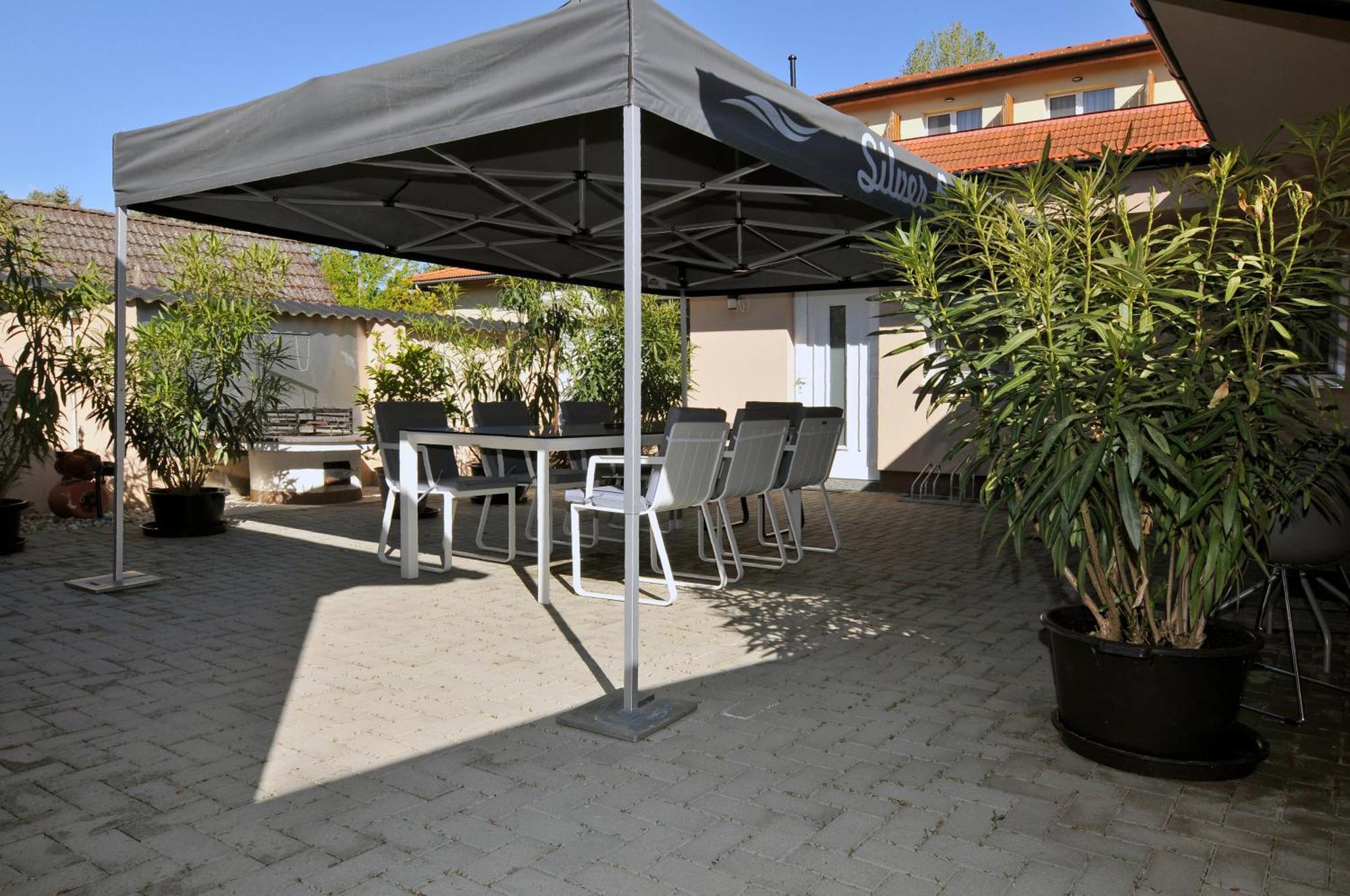 Silver Beach Apartments Siófok Esterno foto